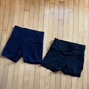 Athleta set of 2 Women's Navy and Black Spandex Shorts
